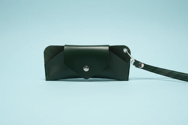 Quick Access for Glasses on the Go - Image 5
